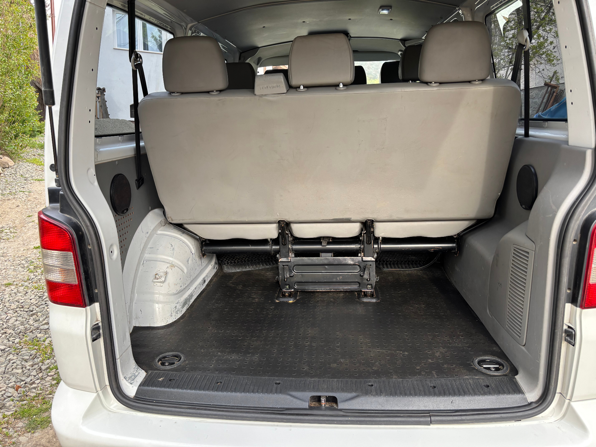 Volkswagen Transporter T5 3